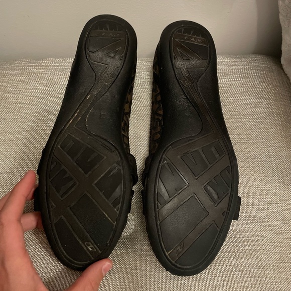 DKNY wedge shoes size 8 - Picture 7 of 7